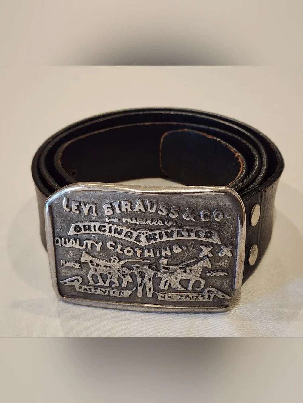 Levi's Black Leather Belt with Signature Metal Buckle Removable